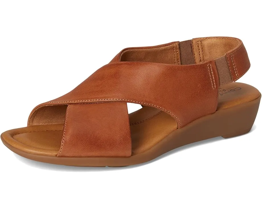 Сандалии Comfortiva Emilee на клиновидном каблуке с перекрестными ремешками