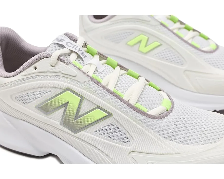 Беговые кроссовки New Balance Catalyst с технологией DynaSoft и резиновыми вставками