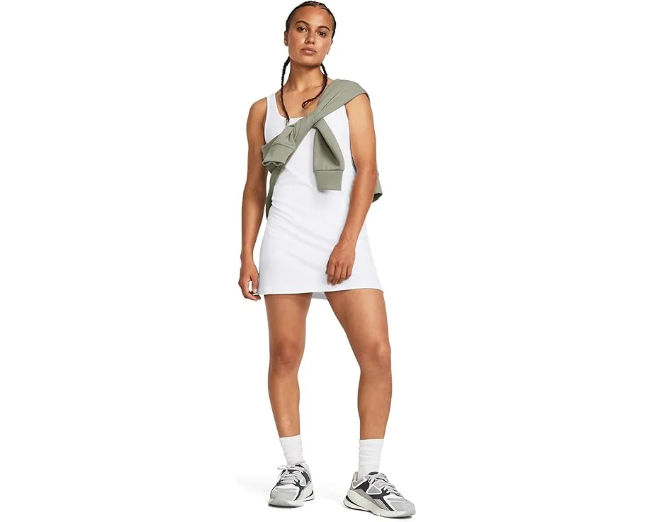 Under Armour Motion Dress платье со встроенными шортами и квадратным вырезом