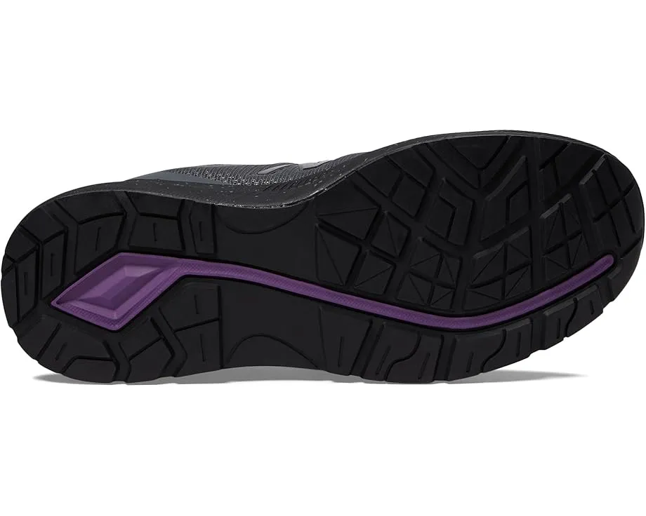 Кроссовки New Balance Logic с композитным мыском SD10