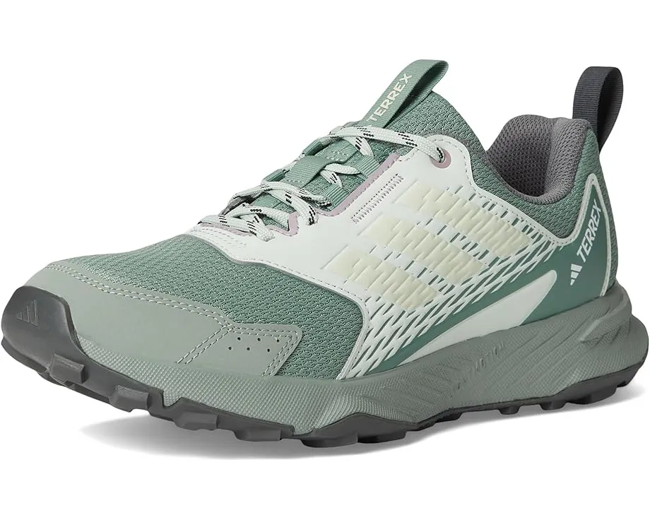 Трейловые кроссовки Adidas Terrex Tracefinder 2 для бега