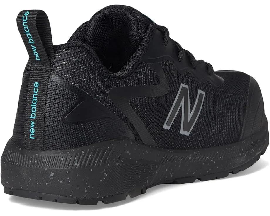 Кроссовки New Balance Logic с композитным мыском и защитой EH