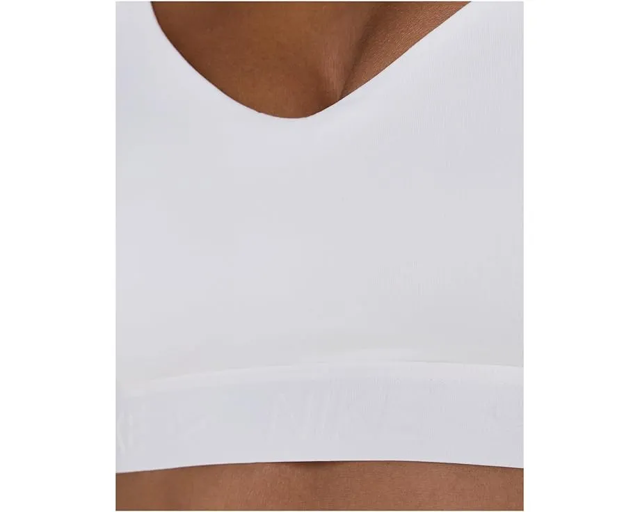Бюстгальтер Nike Dri-FIT Indy Light Support для легкой поддержки