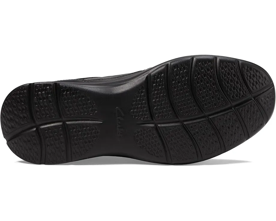 Мокасины Clarks Cotrell Free с технологией Cushion Soft и эластичными вставками