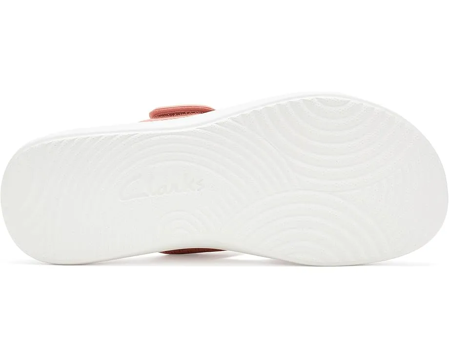 Сандалии Solevana Star на платформе с мягкой стелькой Clarks