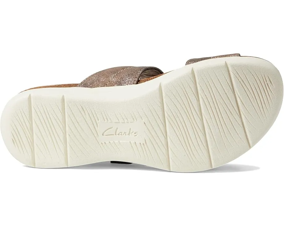 Сандалии Clarks April Dusk с двумя ремешками и гибкой подошвой