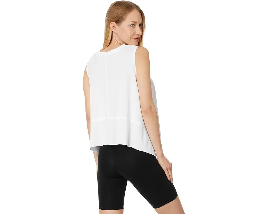 Топ Tempo Tank от FP Movement с дышащей тканью и высоко-низким подолом