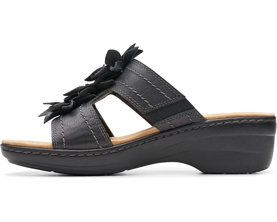 Босоножки Clarks Merliah Raelyn на танкетке с цветочным декором