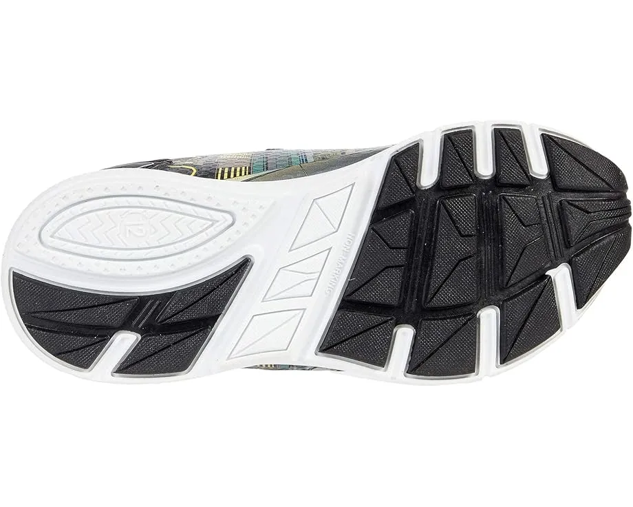 Кроссовки Josmo Batman Lighted для малышей и маленьких детей со светящейся подошвой