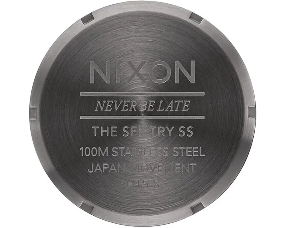 Часы Nixon Sentry Stainless Steel с браслетом из нержавеющей стали