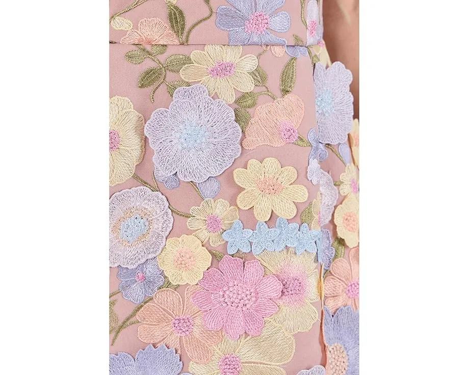 Мини-платье Avec Les Filles с 3D цветами и силуэтом абажура