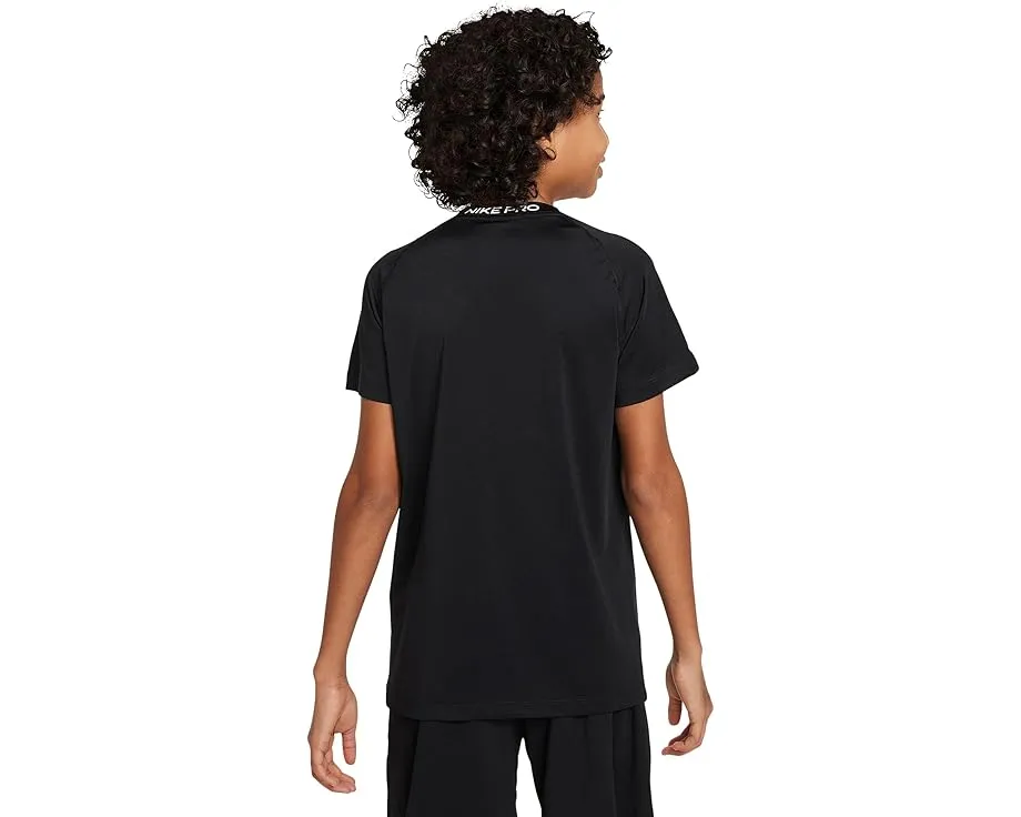 Детская футболка Nike Kids Dri-FIT Short Sleeve Top с технологией отвода влаги