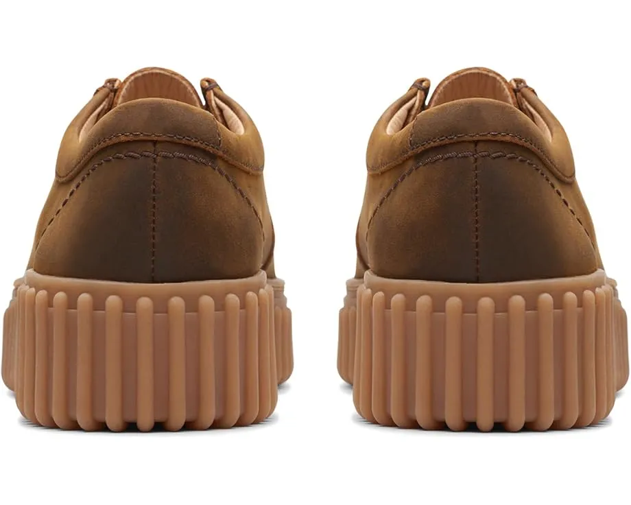 Туфли Clarks Torhill Bee из замши с кожаной стелькой