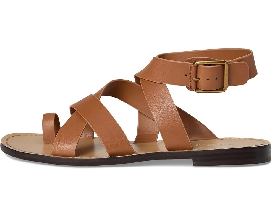 Сандалии Marc Fisher LTD Lollie с кольцом на пальце и регулируемой лямкой