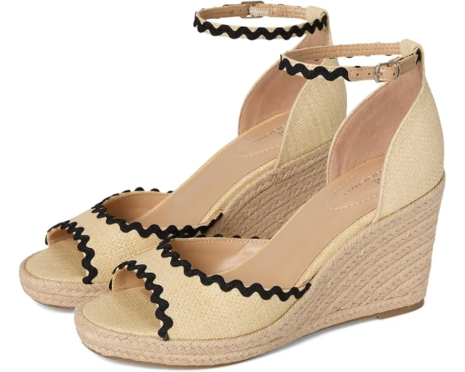 Босоножки Bandolino Kendri на высоком клиновидном каблуке