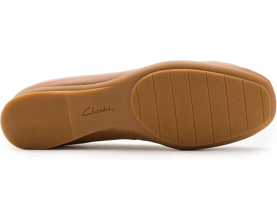 Балетки Clarks Jazmynn Lo из мягкой кожи с круглым носком и удобной стелькой