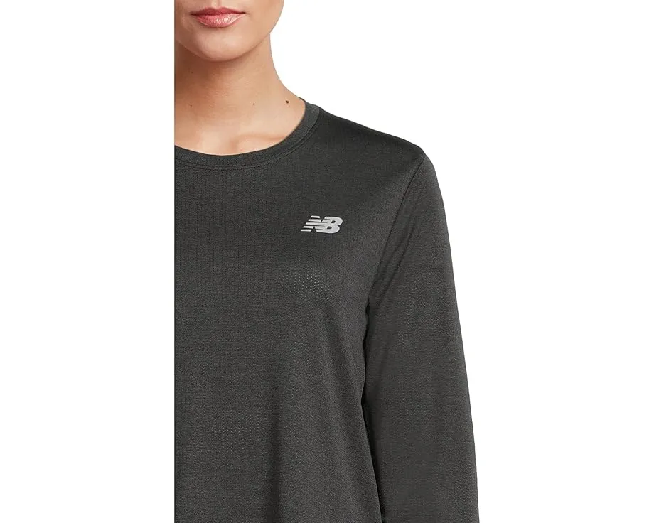 Лонгслив Athletics с технологией быстрого высыхания и отверстиями для большого пальца New Balance