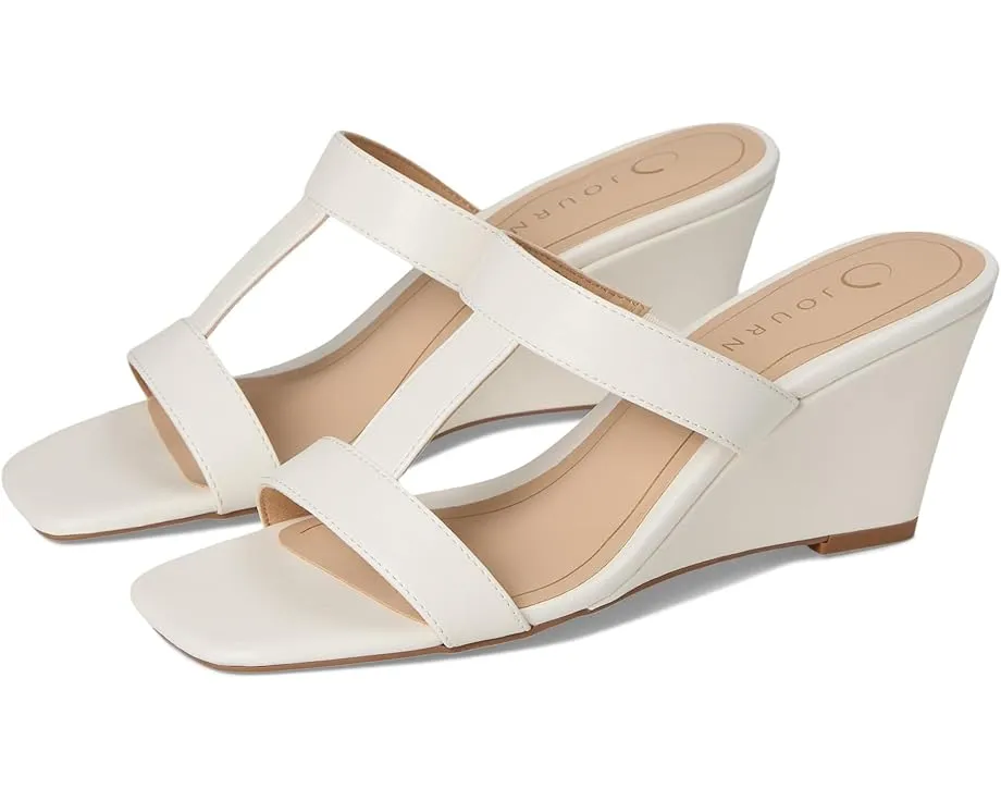 Сандалии Clodie на танкетке с Т-образным ремешком от Journee Collection