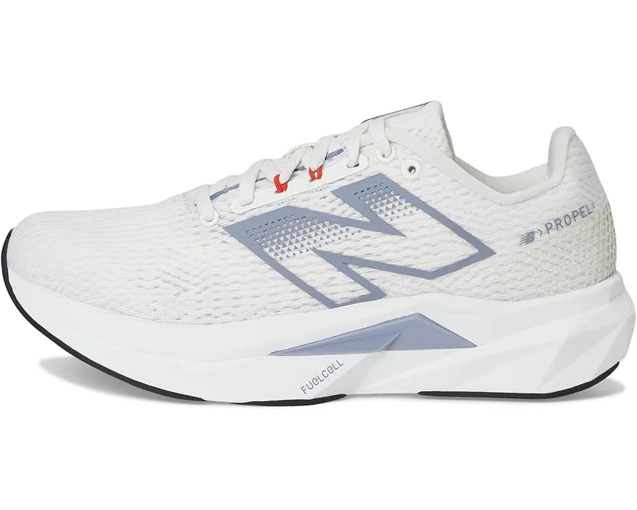 Беговые кроссовки New Balance FuelCell Propel v5 с пеной FuelCell