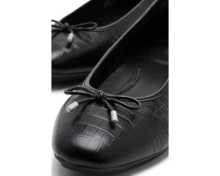 Балетки Delicato Crocodile из кожи с принтом крокодила FitFlop