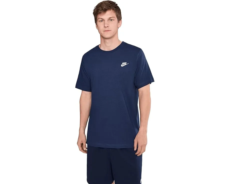 Футболка Nike Sportswear Club с вышитым логотипом Futura из 100% хлопка