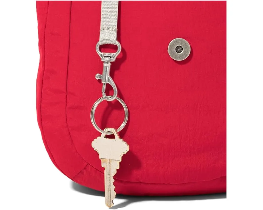 Мини кроссбоди Baggallini Swift Flap с RFID защитой и магнитной застежкой