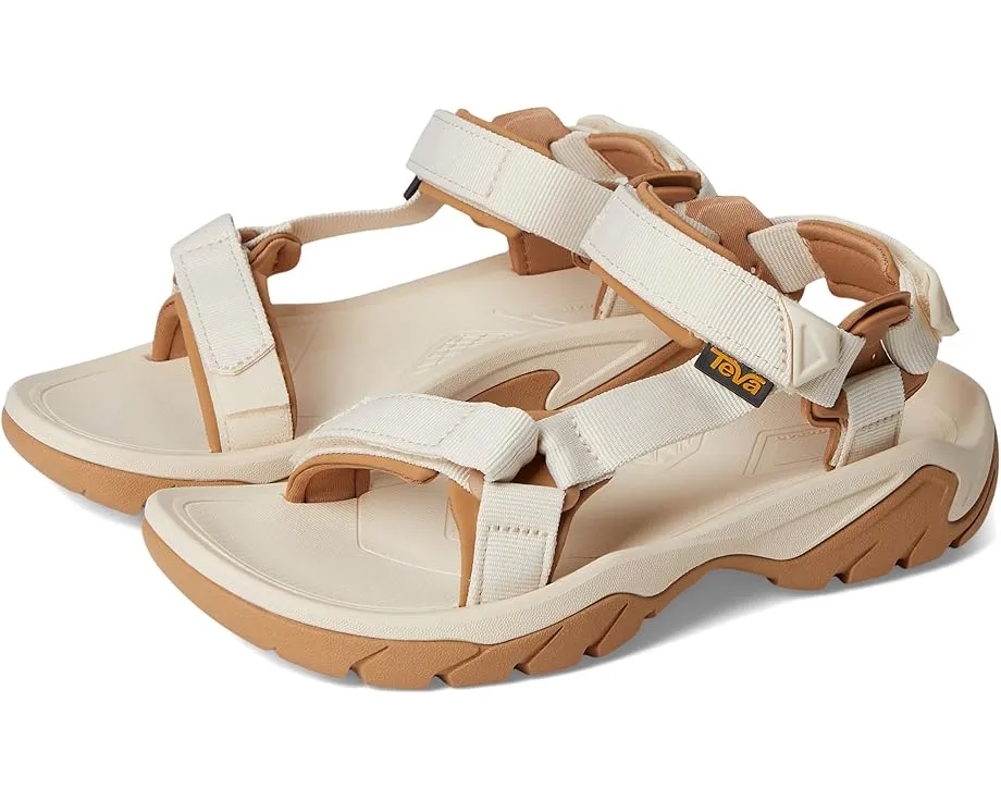 Трекерские сандалии Teva Terra Fi 5 Universal с агрессивным протектором