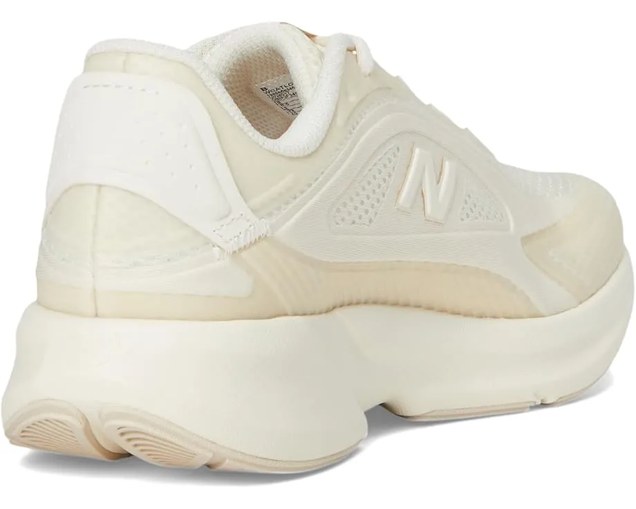 Беговые кроссовки New Balance Catalyst с технологией DynaSoft и резиновыми вставками