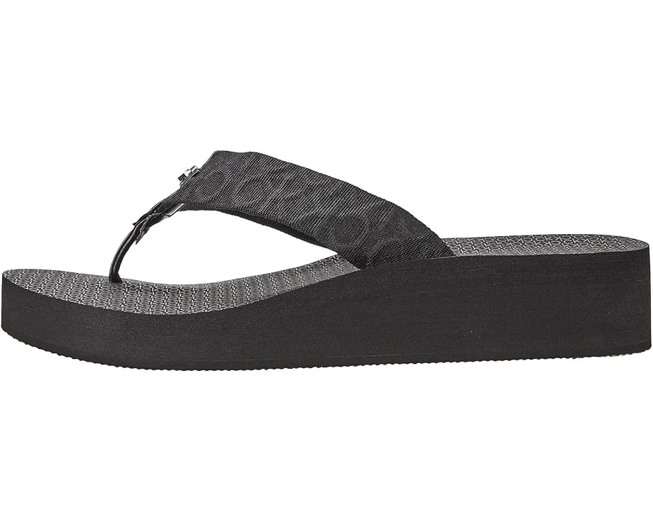 Босоножки Calvin Klein Meena с логотипом и амортизированной стелькой