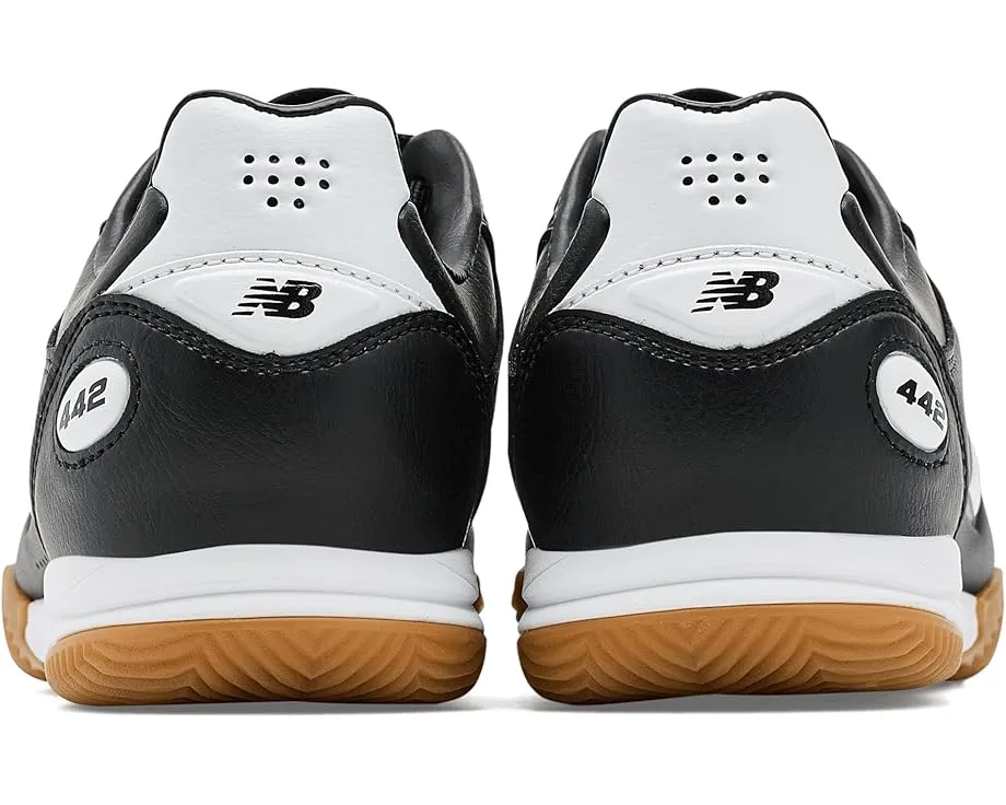 Бутсы для футбола 442 Pro In V3 с верхом из нубука