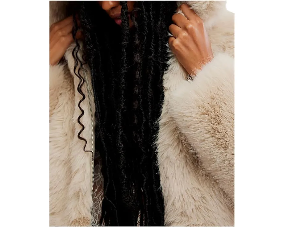 Куртка Free People Louder Please с капюшоном из искусственного меха и укороченным кроем