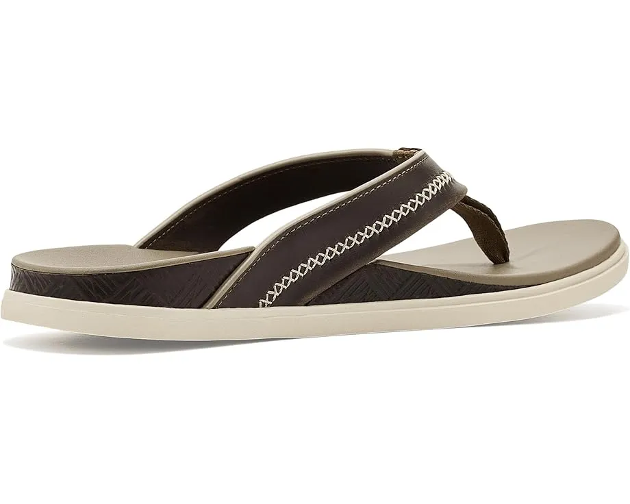 Сандалии Shoreline из натуральной кожи с рельефным узором OluKai