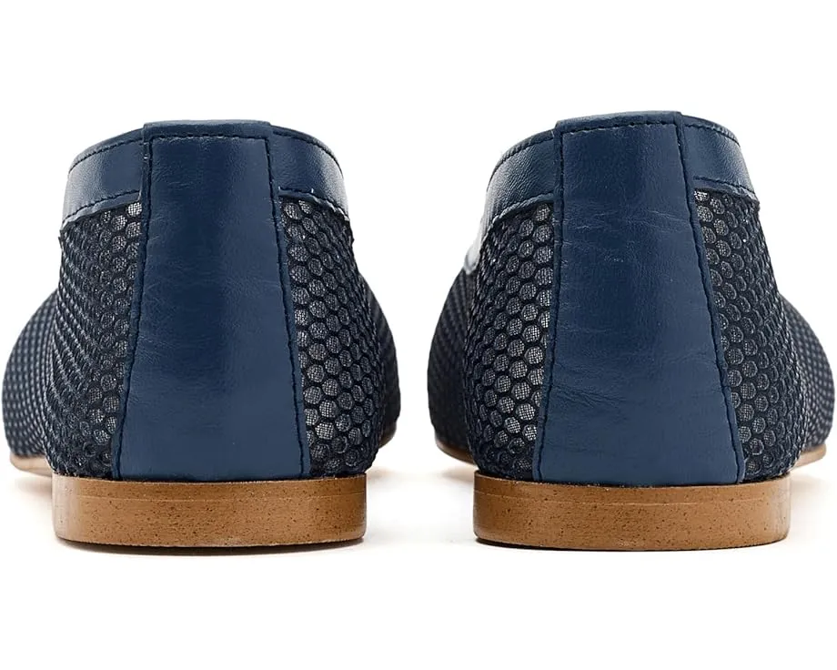 Балетки Renee из сетки с V-образным вырезом от French Sole