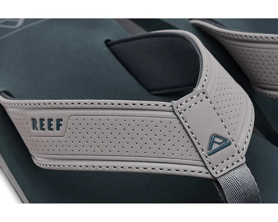 Сланцы Reef The Layback с мягкой стелькой EVA и поддержкой свода