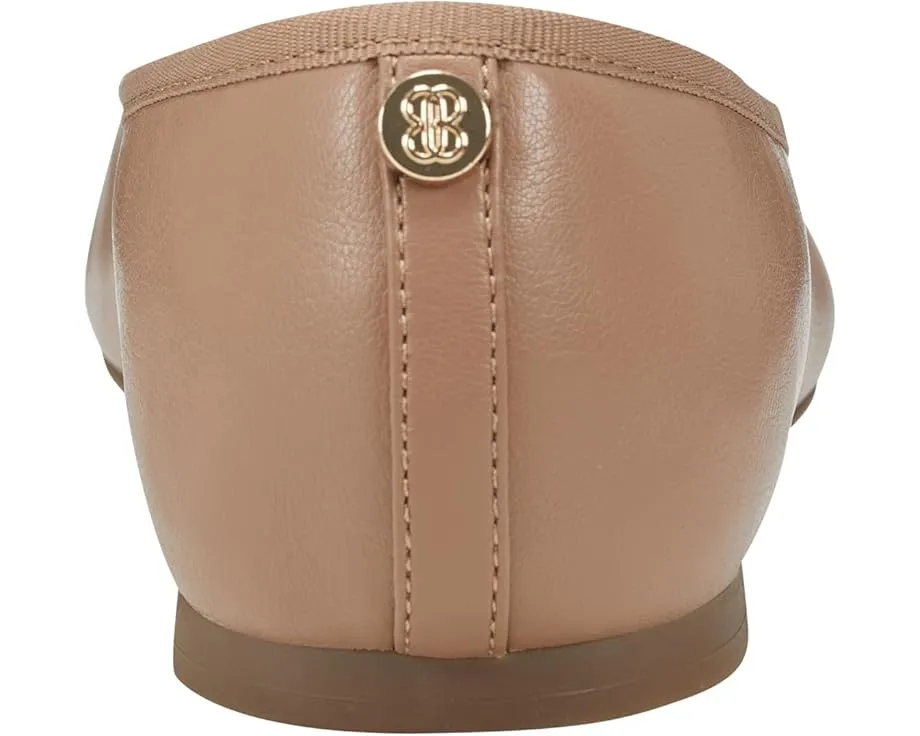 Балетки Piheart с металлическими деталями от Bandolino