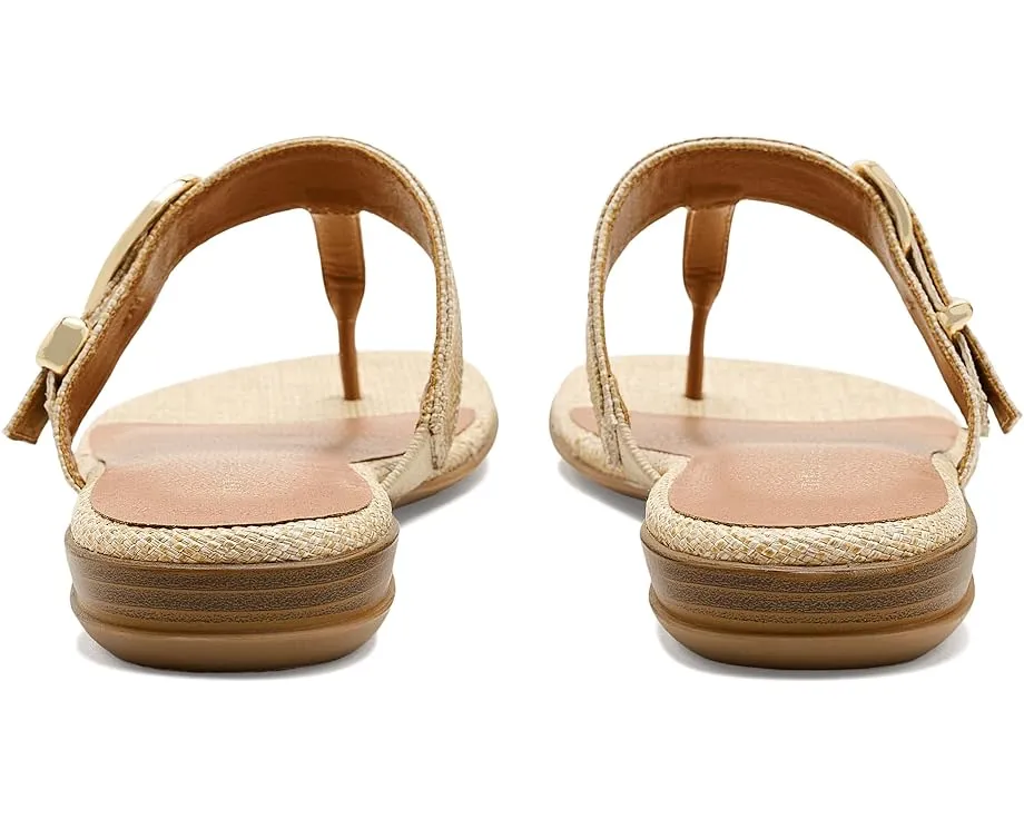 Сандалии Andre Assous Nix с декоративной пряжкой и мягким верхом из кожи