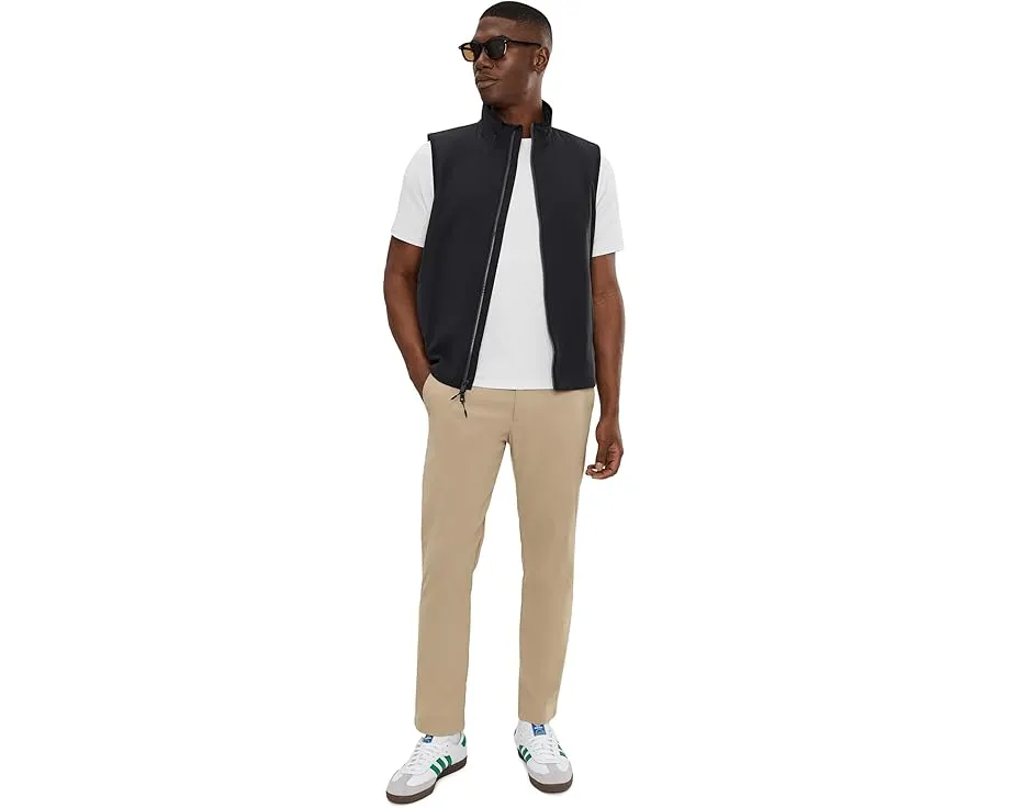 Легкая безрукавка Beyond Yoga Active Vest с застежкой-молнией и карманами