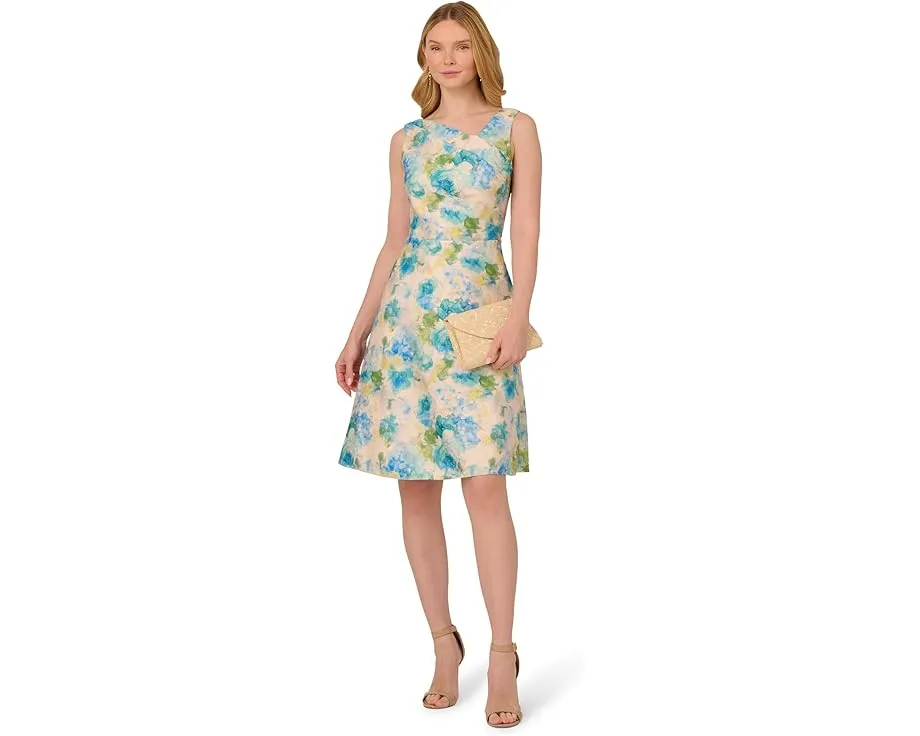 Платье миди Asymmetrical Jacquard от Adrianna Papell с асимметричным вырезом