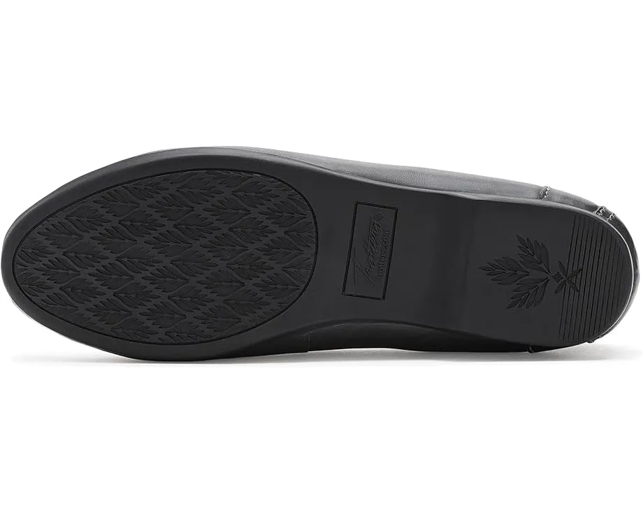 Балетки Iris с миндалевидным носком и дышащей подкладкой от Trotters