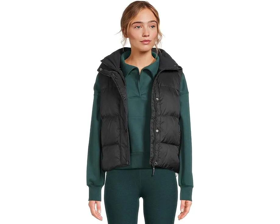 Beyond Yoga Объемная пуховая жилетка Big Cozy Puffer с карманами