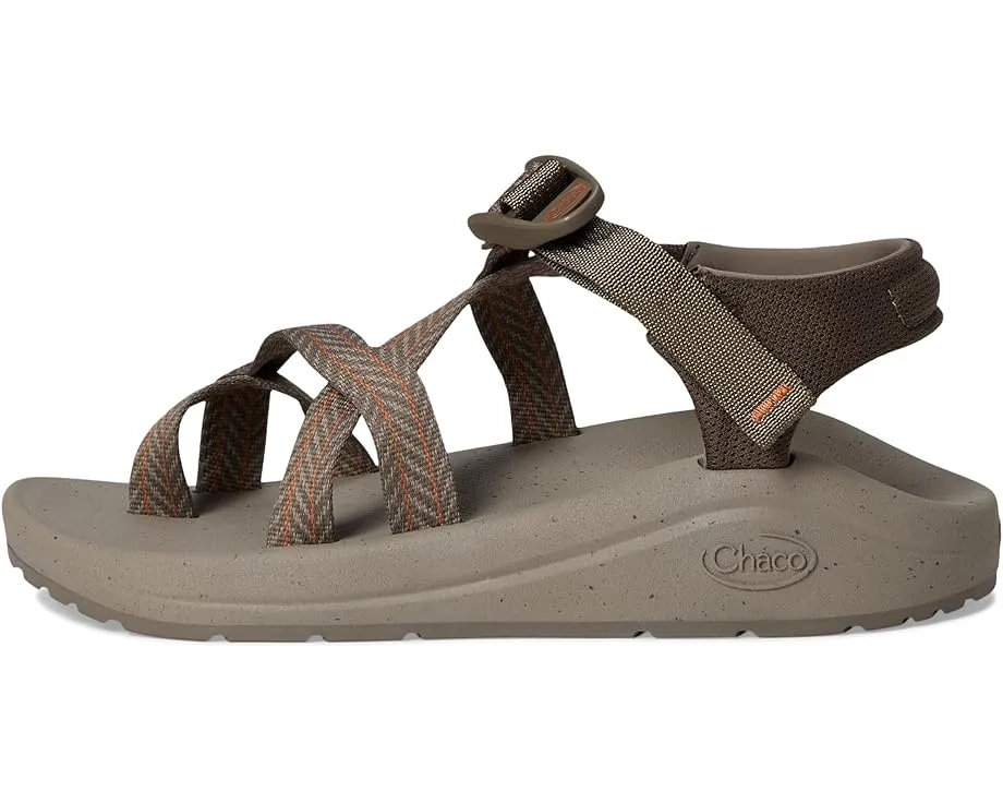 Сандалии Chaco Cushz Toe-Loop с легкой подошвой и переработанными материалами