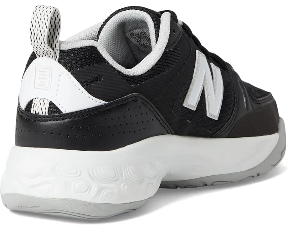Теннисные кроссовки New Balance Fresh Foam X 1007 с улучшенным сцеплением