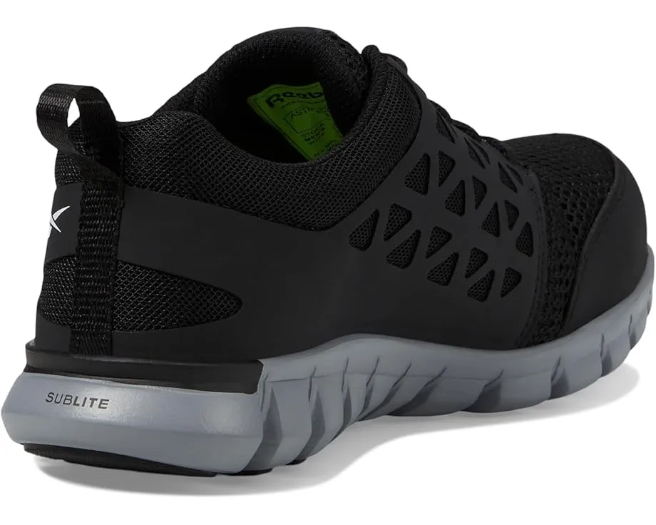 Рабочие кроссовки Reebok Work с защитным носком и противоскользящей подошвой