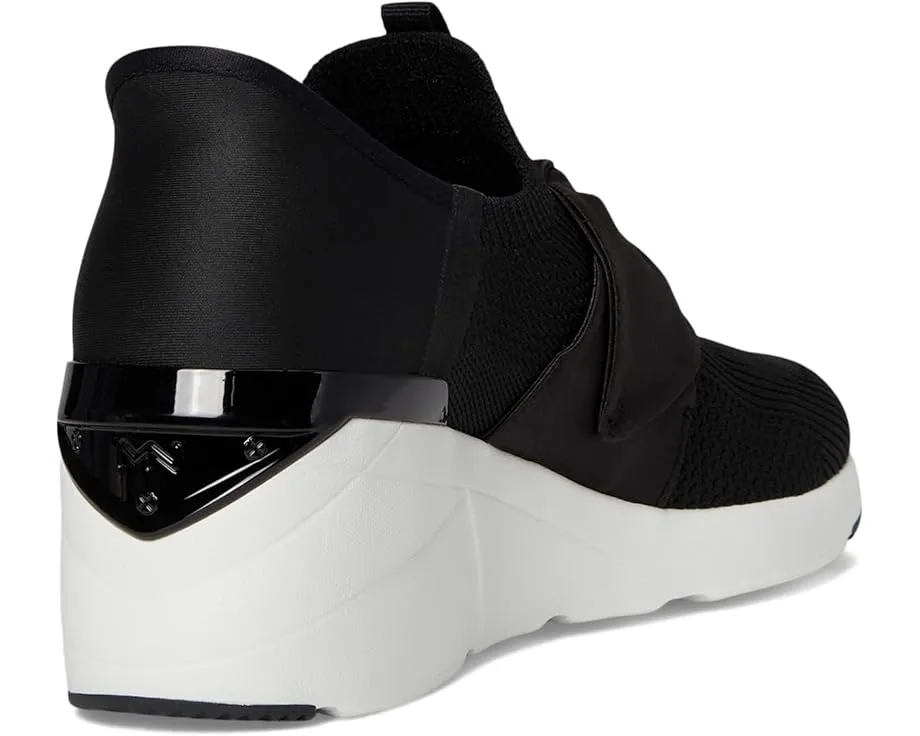 Безшнуровочные слипоны A Wedge Enzie с вставкой под пятку и стелькой Memory Foam