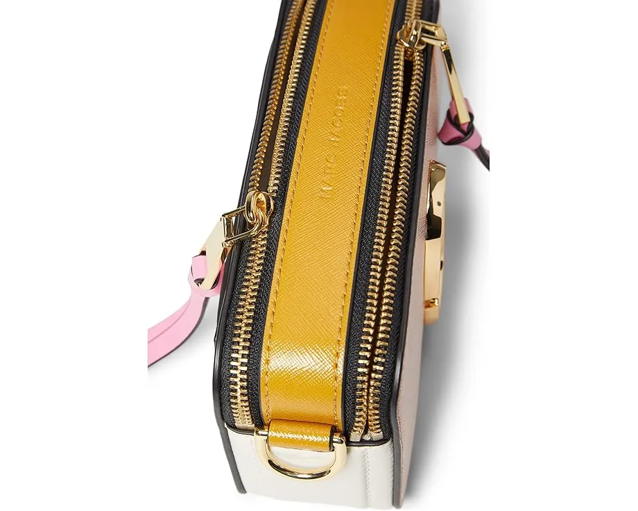 Сумка Marc Jacobs The Snapshot через плечо из натуральной кожи