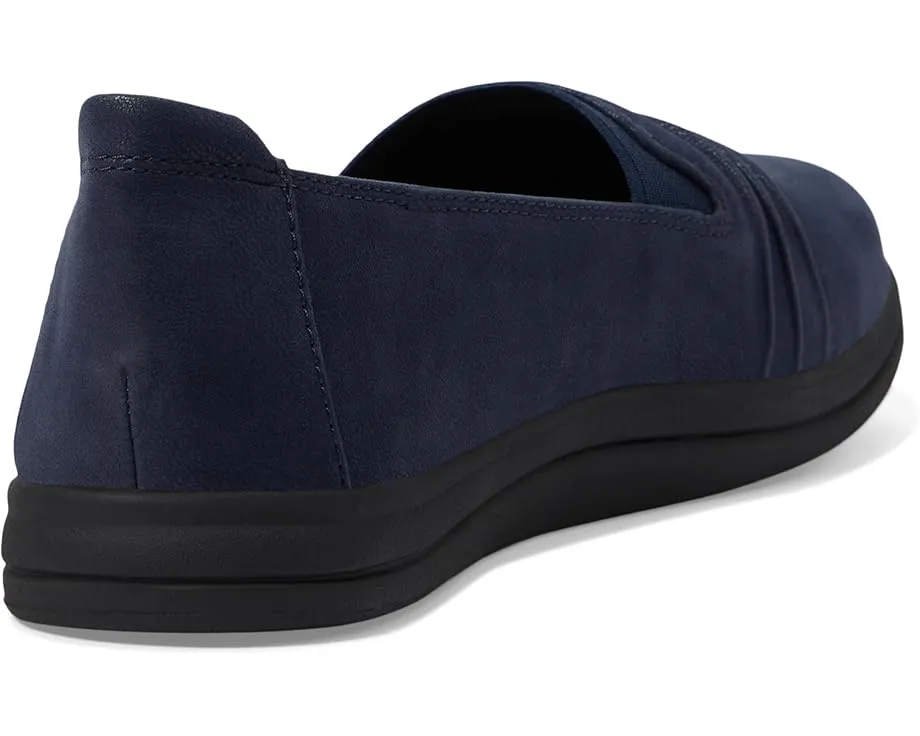 Туфли Clarks Breeze Sol без застежки с эластичными вставками по бокам
