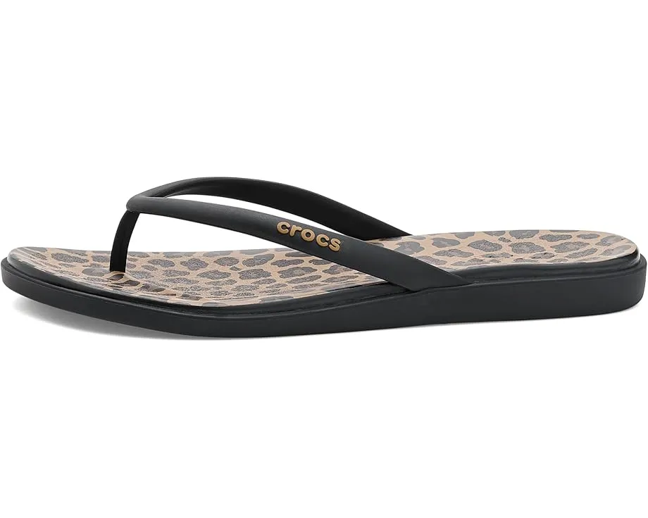 Crocs шлепанцы Miami на танкетке с минималистичными ремешками