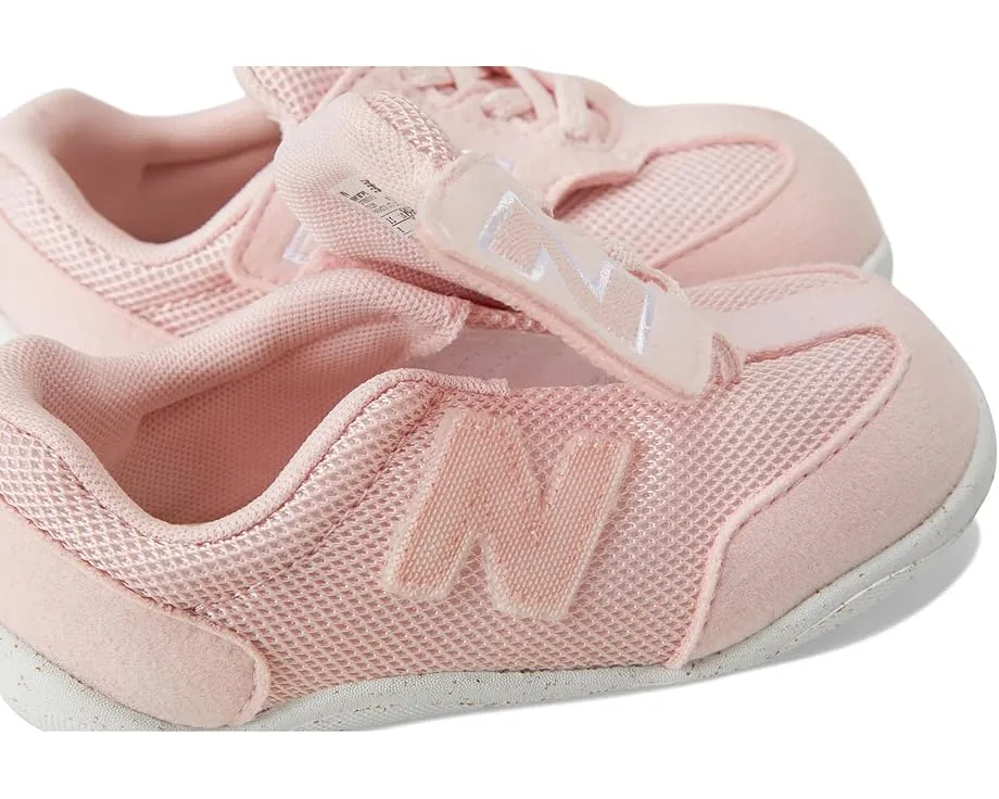 Детские кроссовки New Balance Kids New-B First с эластичными шнурками и липучкой