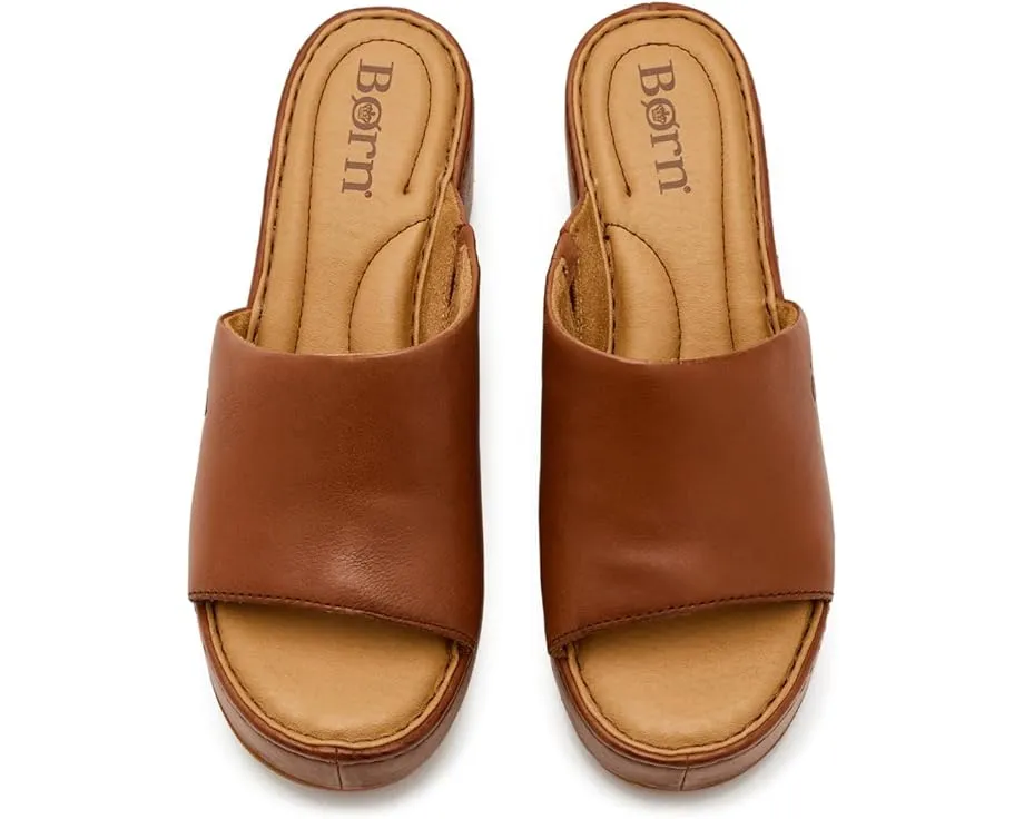 Босоножки на танкетке Born Shilo с кожаным верхом