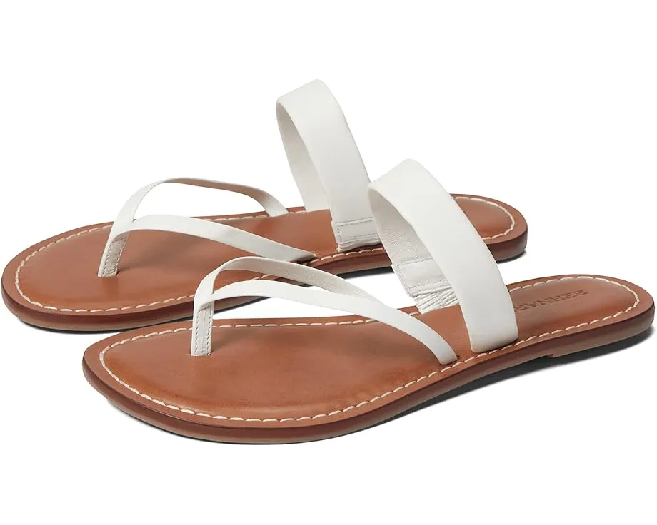 Сандалии Bernardo Leia с открытым носком и мягкой стелькой